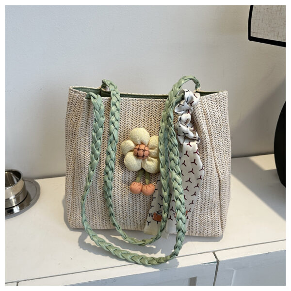 Straw Woven Capacious Shoulder Bag - Image 3