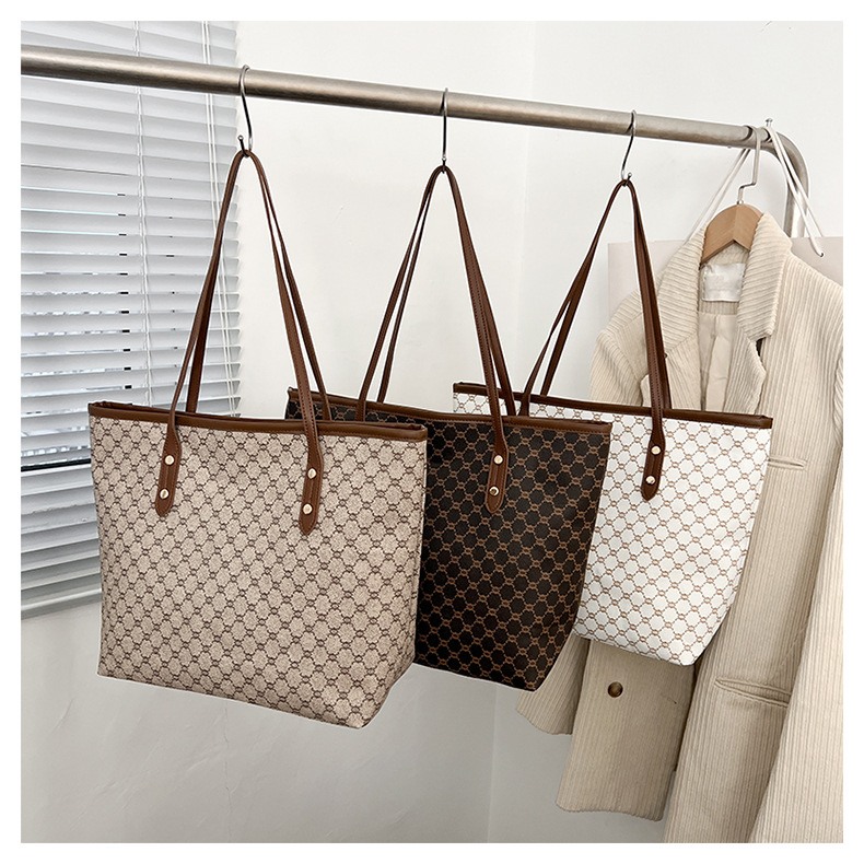 Large Capacity Commuter Personalized Tote Bag