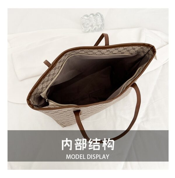 Large Capacity Commuter Personalized Tote Bag - Image 6