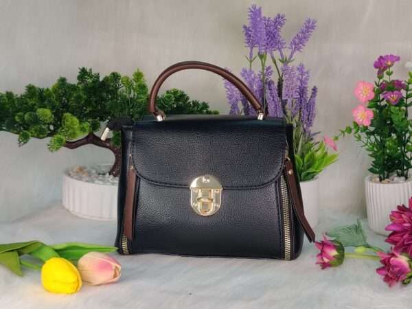 High-End Lock Shoulder Bag – Chic & Durable! - Image 5
