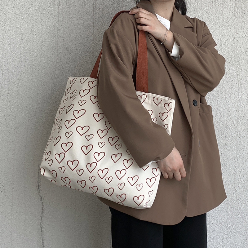 Beautiful and Budget-friendly Heart Printed Shoulder Tote Bag - Image 4
